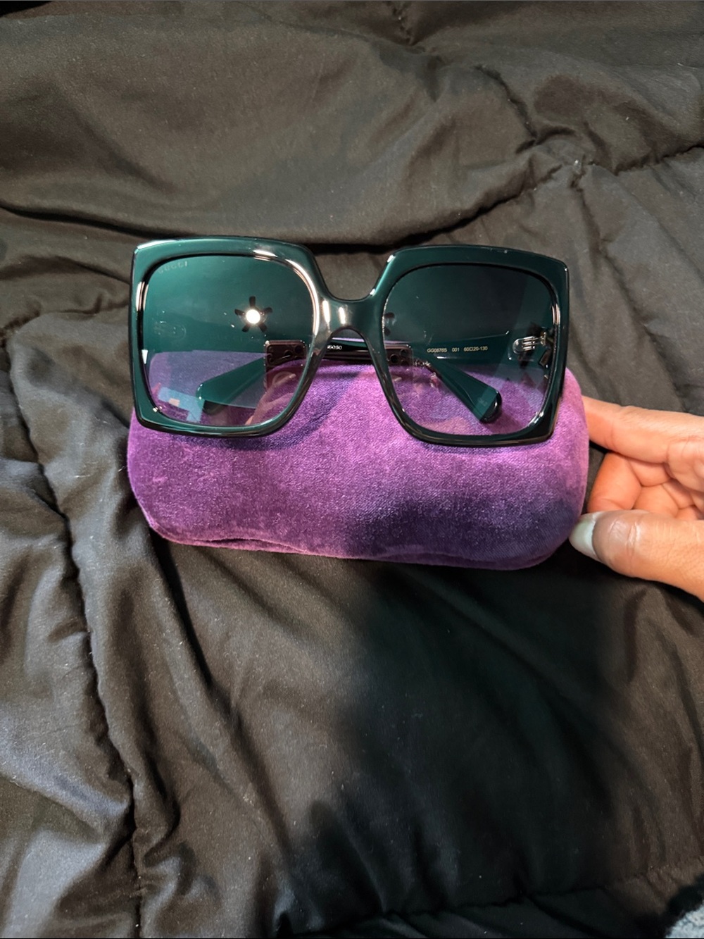 GUCCI Black Square Oversized Sunglasses - Picture 7 of 9